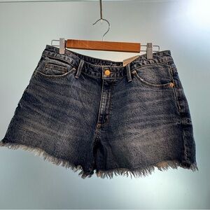 Universal Thread | Cut Off Shorts | High Rise | 12 | Medium Wash